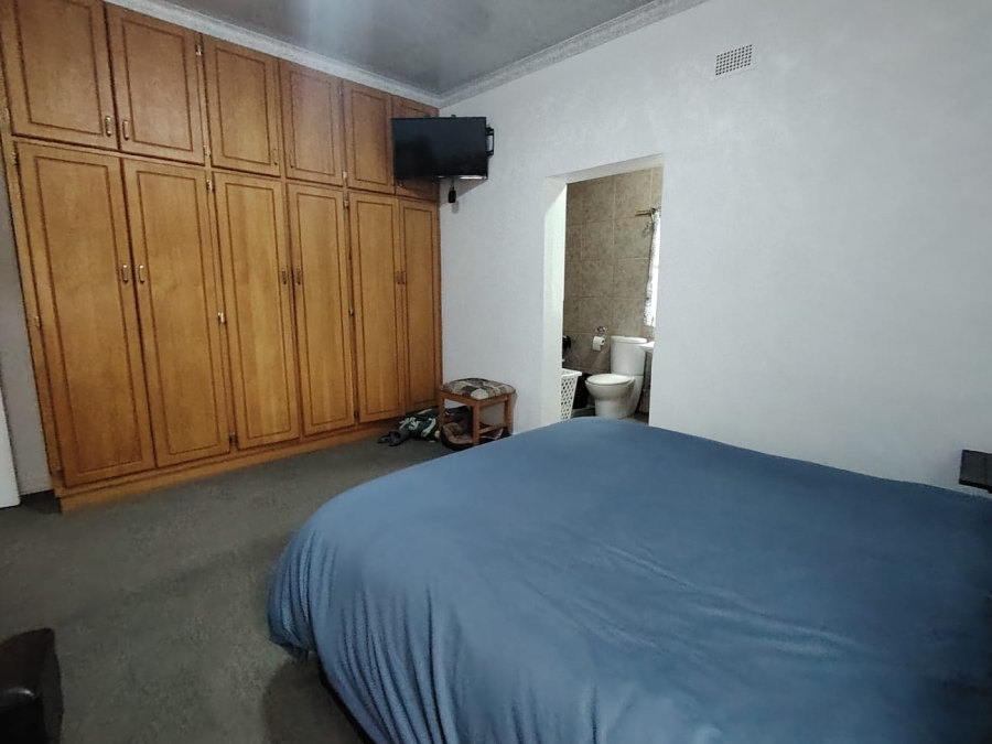 4 Bedroom Property for Sale in Dan Pienaar Free State